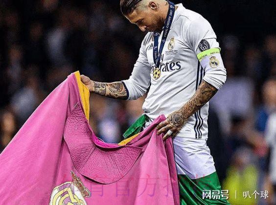 彻底崩了!曝拉莫斯续约无望 今夏必将告别皇马 彻底崩了!曝拉莫斯续约无望 今夏必将告别皇马